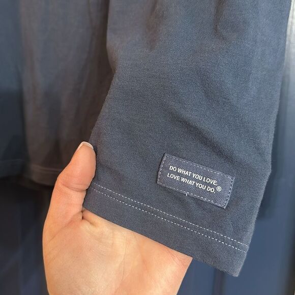 Life is Good Beach Bum Long Sleeve Shirt - Blue Size S NWT - Picture 2 of 6